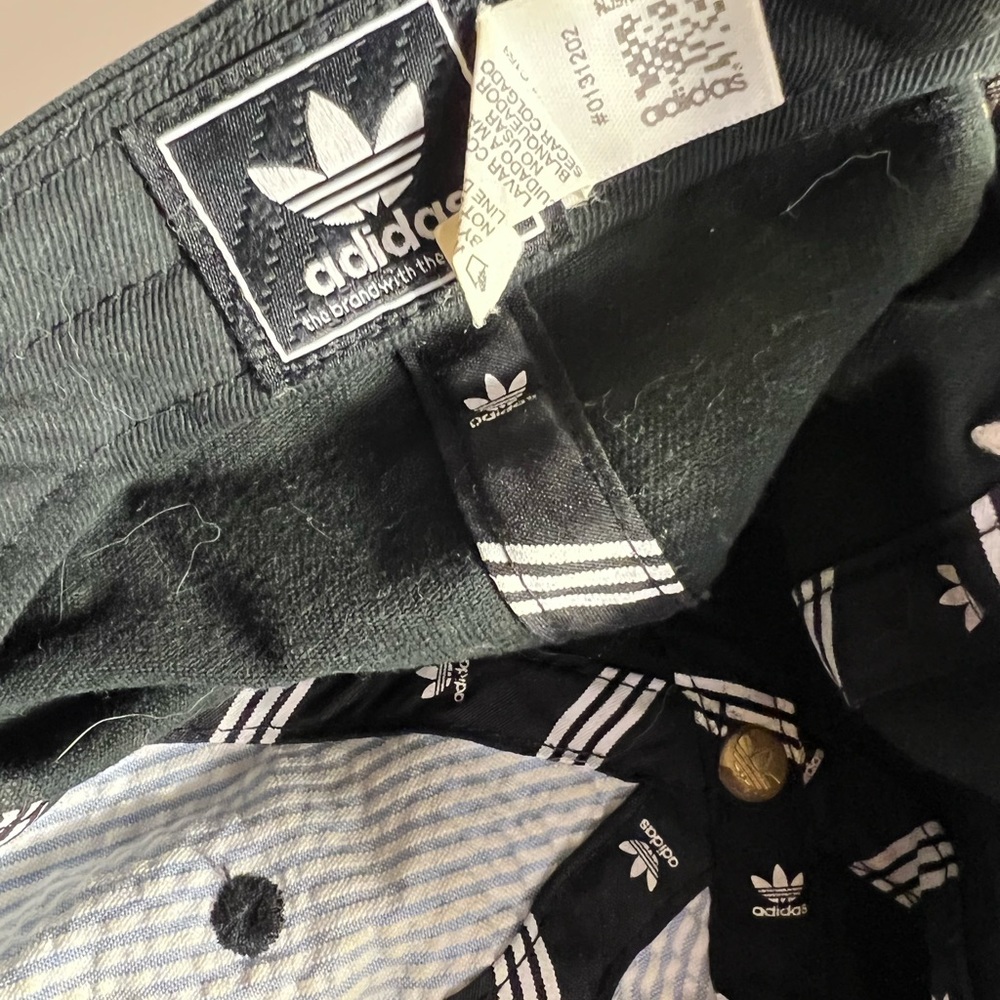 Adidas hat! - Picture 2 of 2